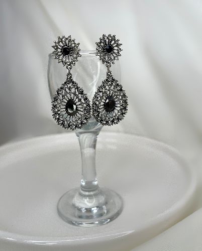 گوشواره مجلسی فول نگین زنانه Tosh