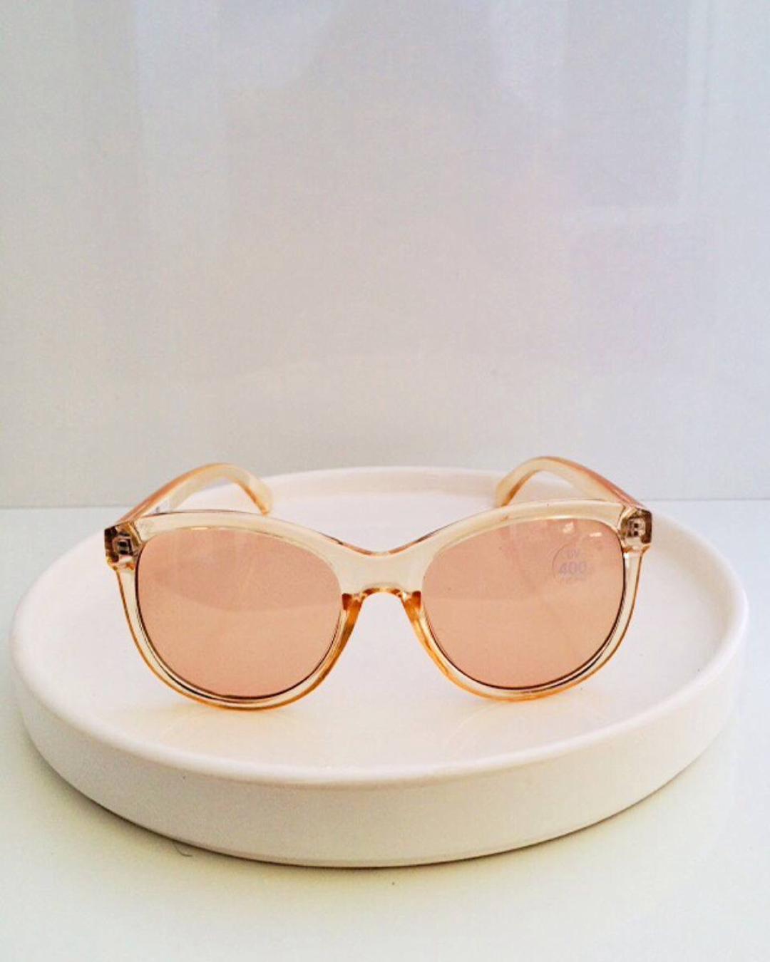 عینک پروانه ای فریم شفاف زنانه I am