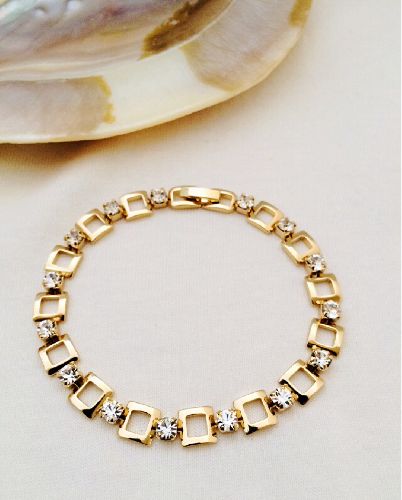 دست بند تركيبى اسپرتح زنانه Tosh