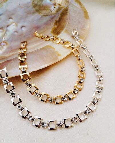 دست بند تركيبى اسپرتح زنانه Tosh