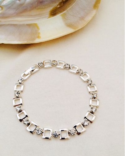 دست بند تركيبى اسپرتح زنانه Tosh