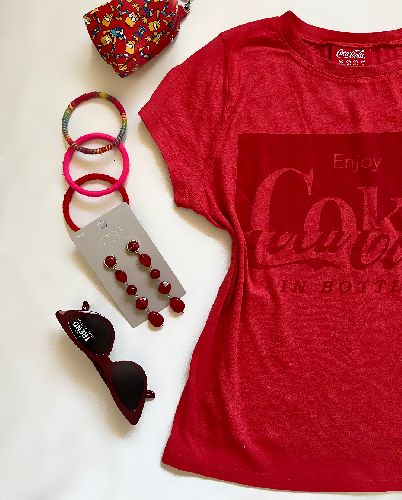 تیشرت کراپ زنانه Atmosphere (coca cola)