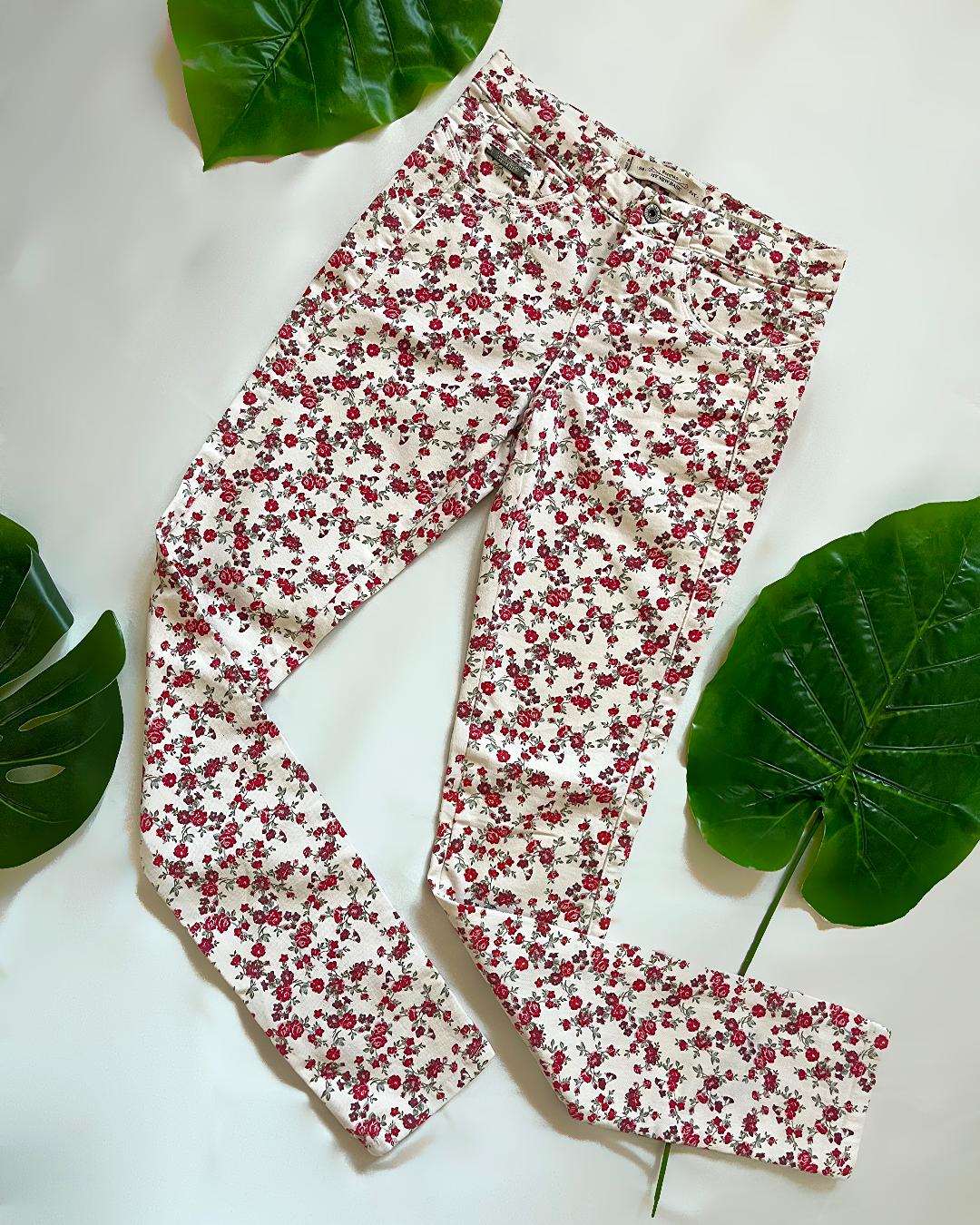 شلوار گلگی کتان کش زنانه Bershka