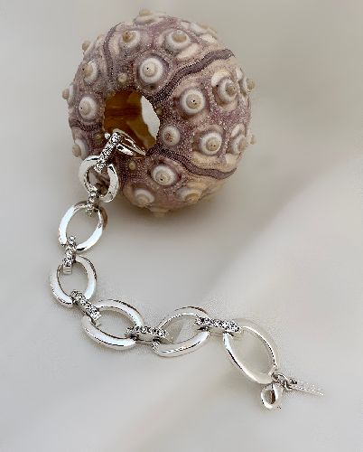 دست بند حلقه نگینی زنانه Tosh