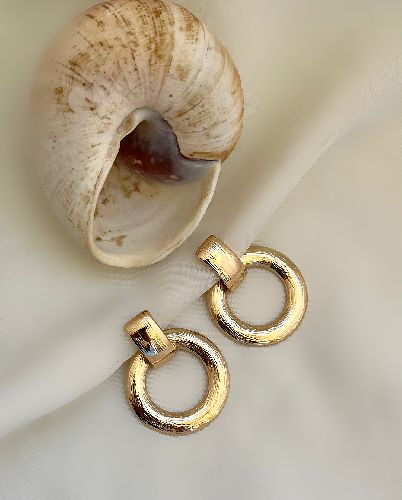 گوشواره مینیمال زنانه Tosh