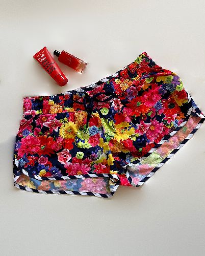 شلوارک ورزشی گل گلی زنانه Lorna jane