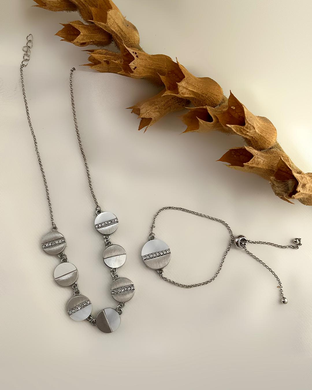 ست بدلیجات دستبند و گردنبند زنانه Parfois