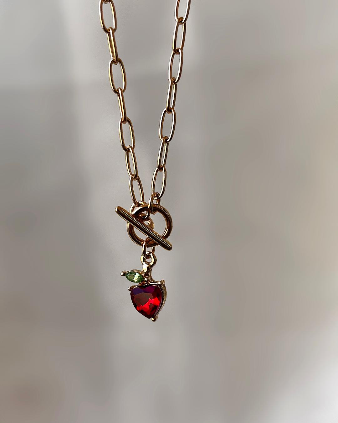 گردنبند قلب توت فرنگی زنانه Accessories