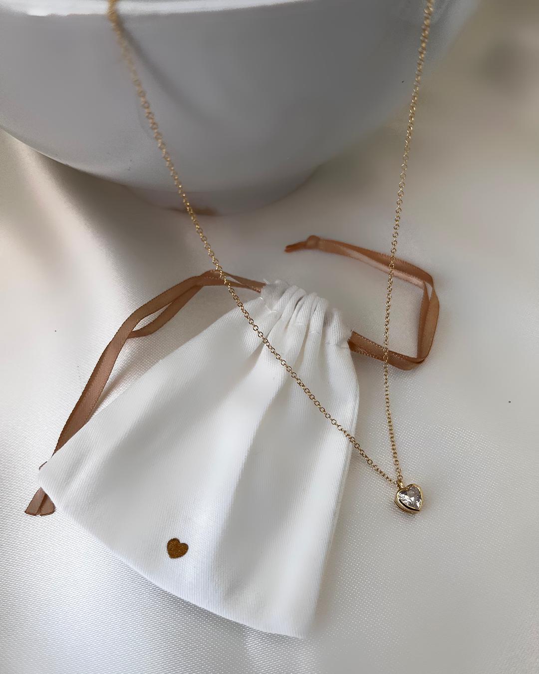 گردنبند قلبی زنانه Accessories