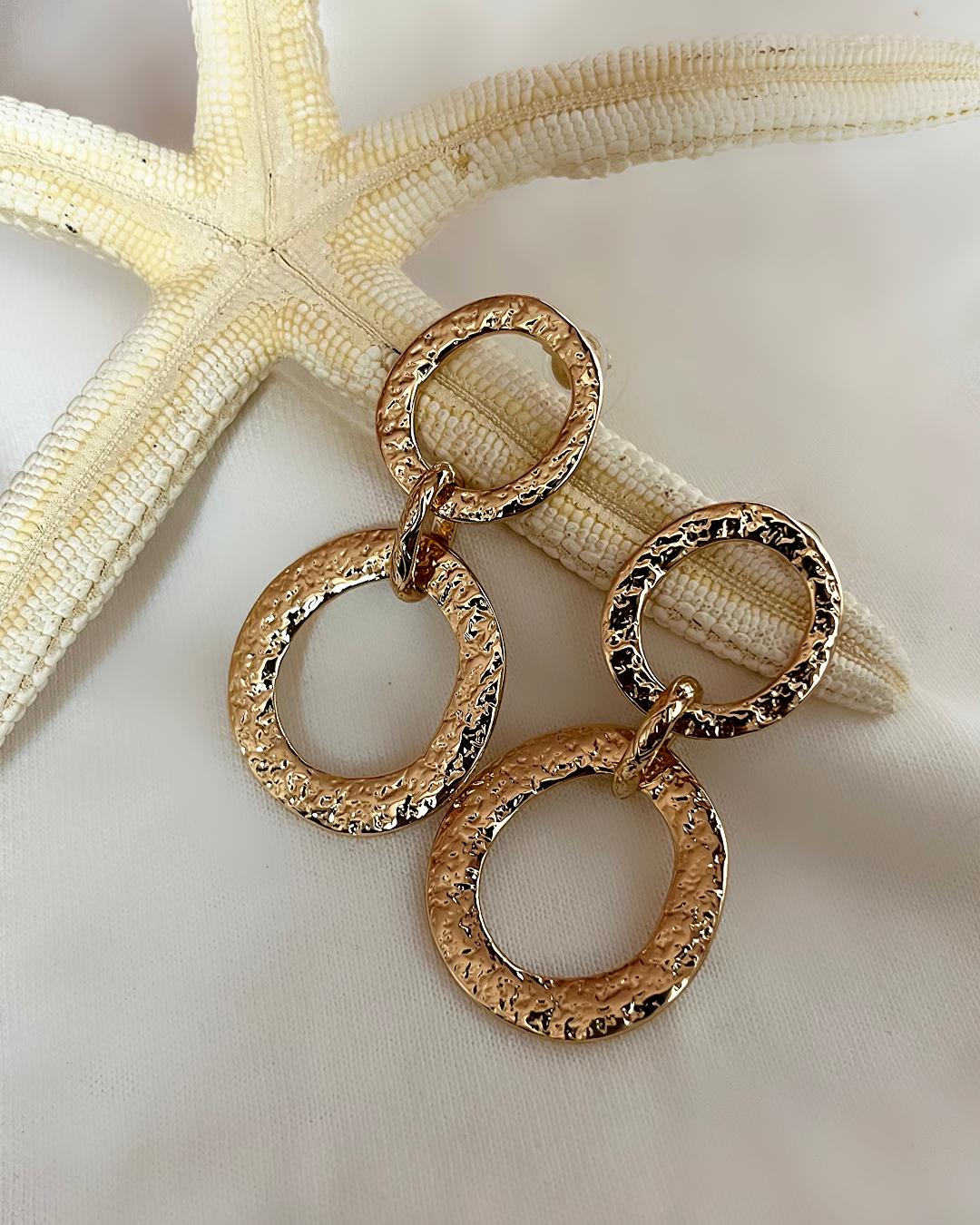 گوشواره مینیمال چکش کاری زنانه Tosh