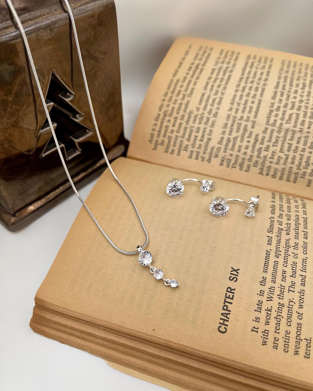 گردنبند طرح الماس زنانه Accessories