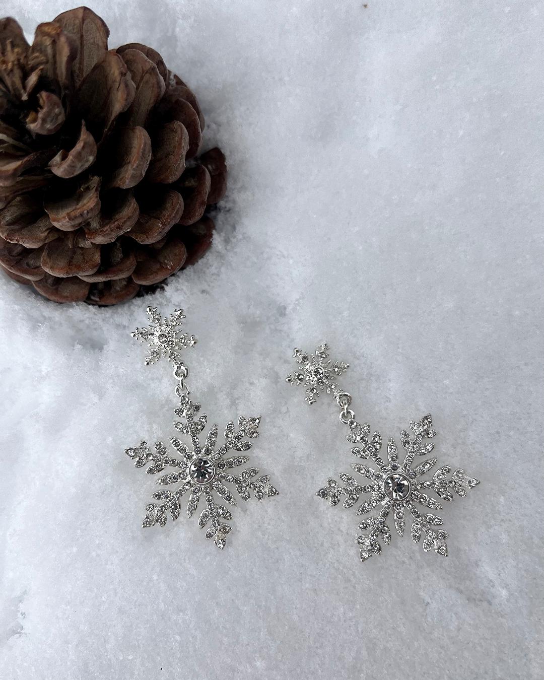 گوشواره برفی زنانه Accessories