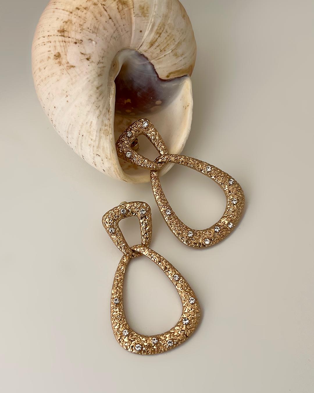 گوشواره مینیمال چکشی زنانه Six