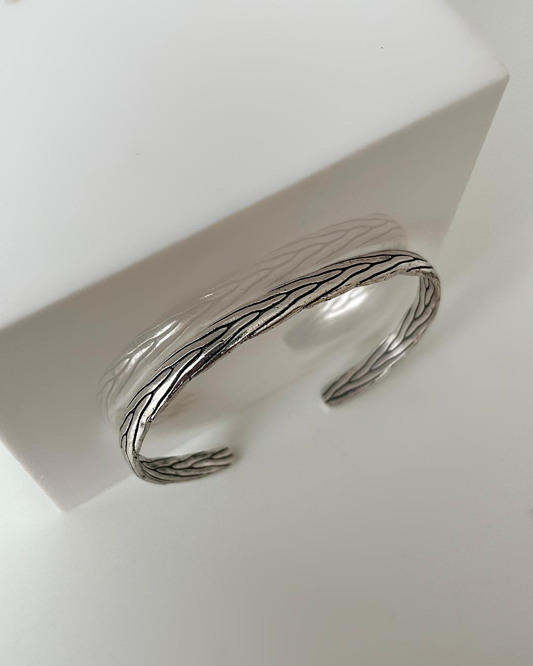 دست بند بنگل مینیمال زنانه Parfois