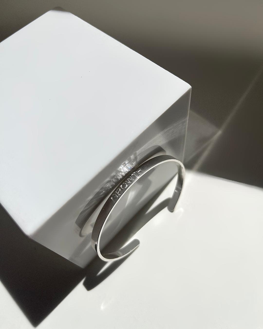 دست بند بنگل GROWTH (رشد) زنانه SIX