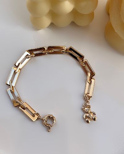 دست بند اویز خرسی زنانه SIX