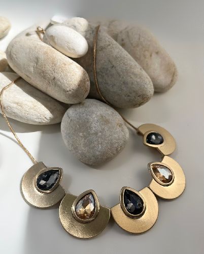 گردنبند مصری زنانه Parfois Free طلایی