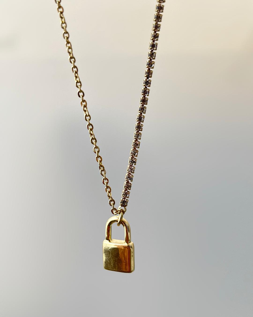 گردنبند قفلی زنانه Tosh