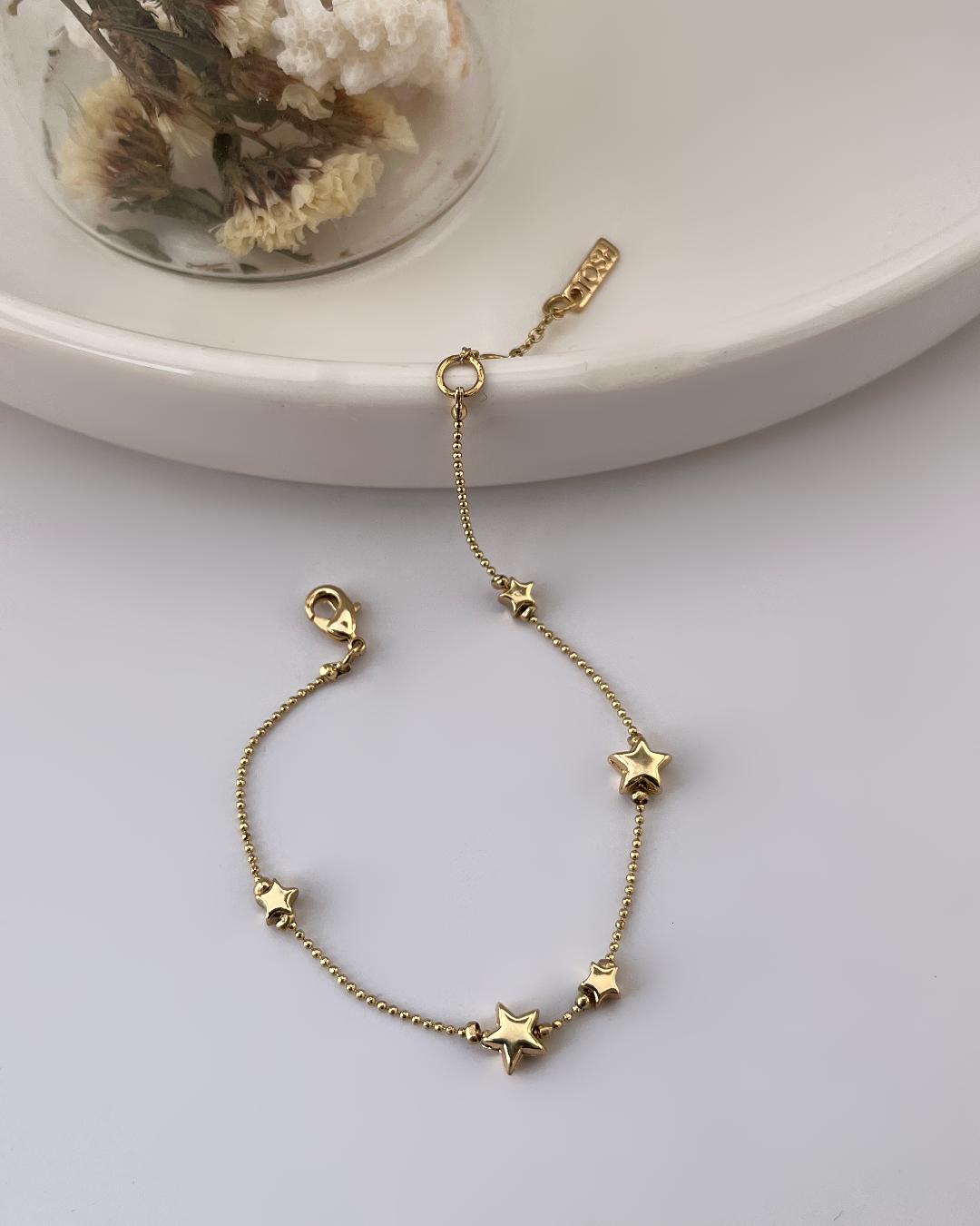 دست بند ستاره زنانه Tosh