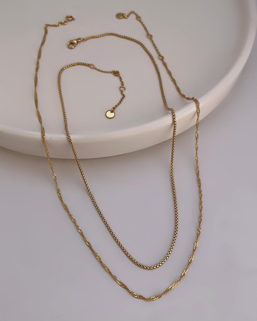 گردنبند طرح طلا زنانه Six