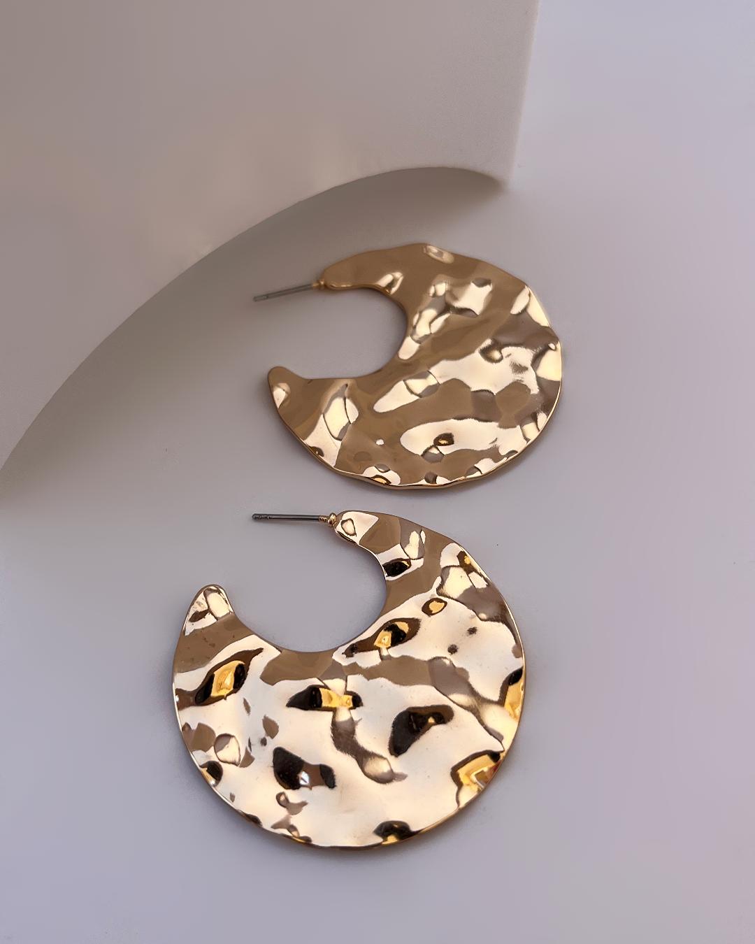 گوشواره ماه چکشی زنانه I am