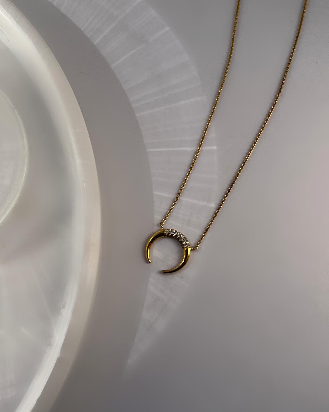 گردنبند ماه زنانه Tosh